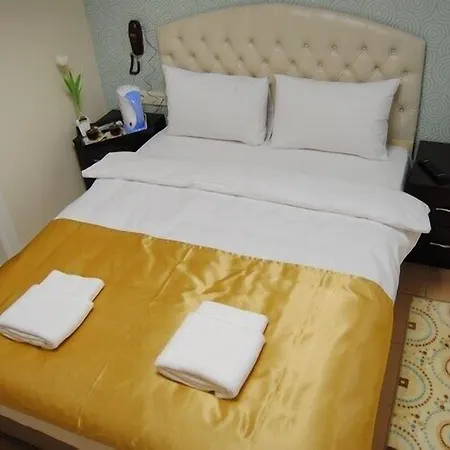 Lotus Hotel 3*