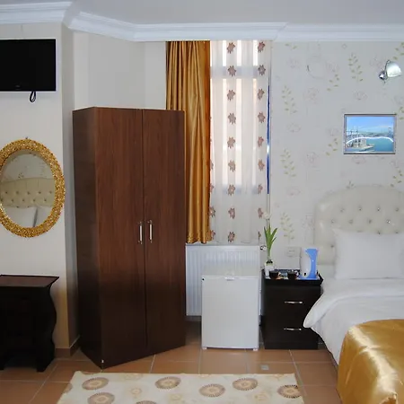 Lotus Hotel