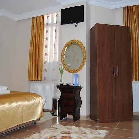 Hotel Lotus 3*