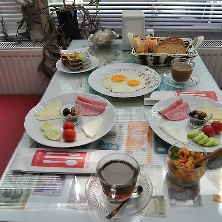 Hotell Lotus 3*