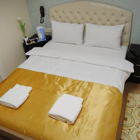 Lotus Hotell 3*