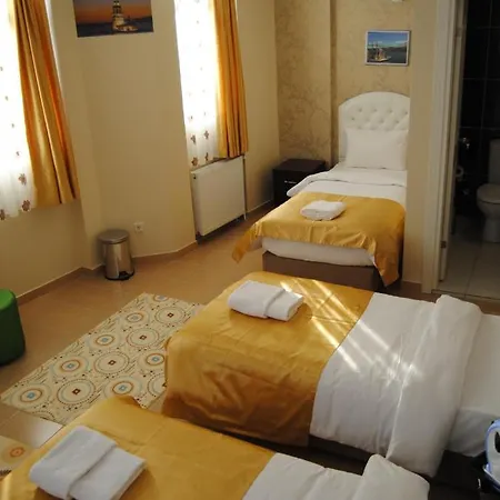 Hotell Lotus 3*