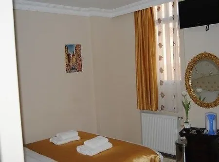 Hotell Lotus 3*